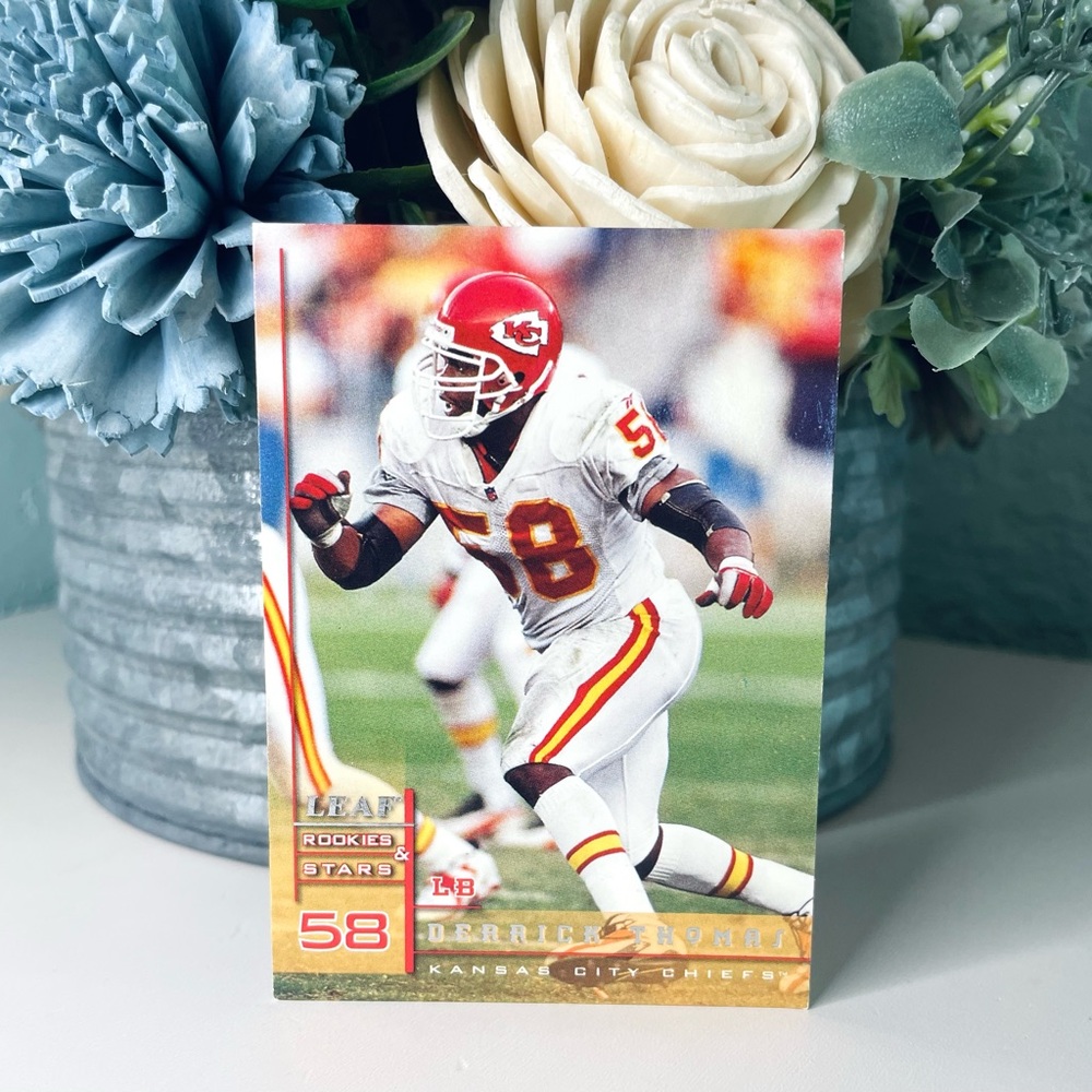 🏈 Vintage 1998 Kansas City Chiefs Derrick Thomas Trading Collector’s Card